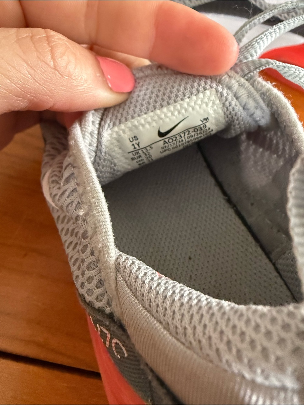 Boys Nike Air Max 270 | size 1 - Picture 7 of 7
